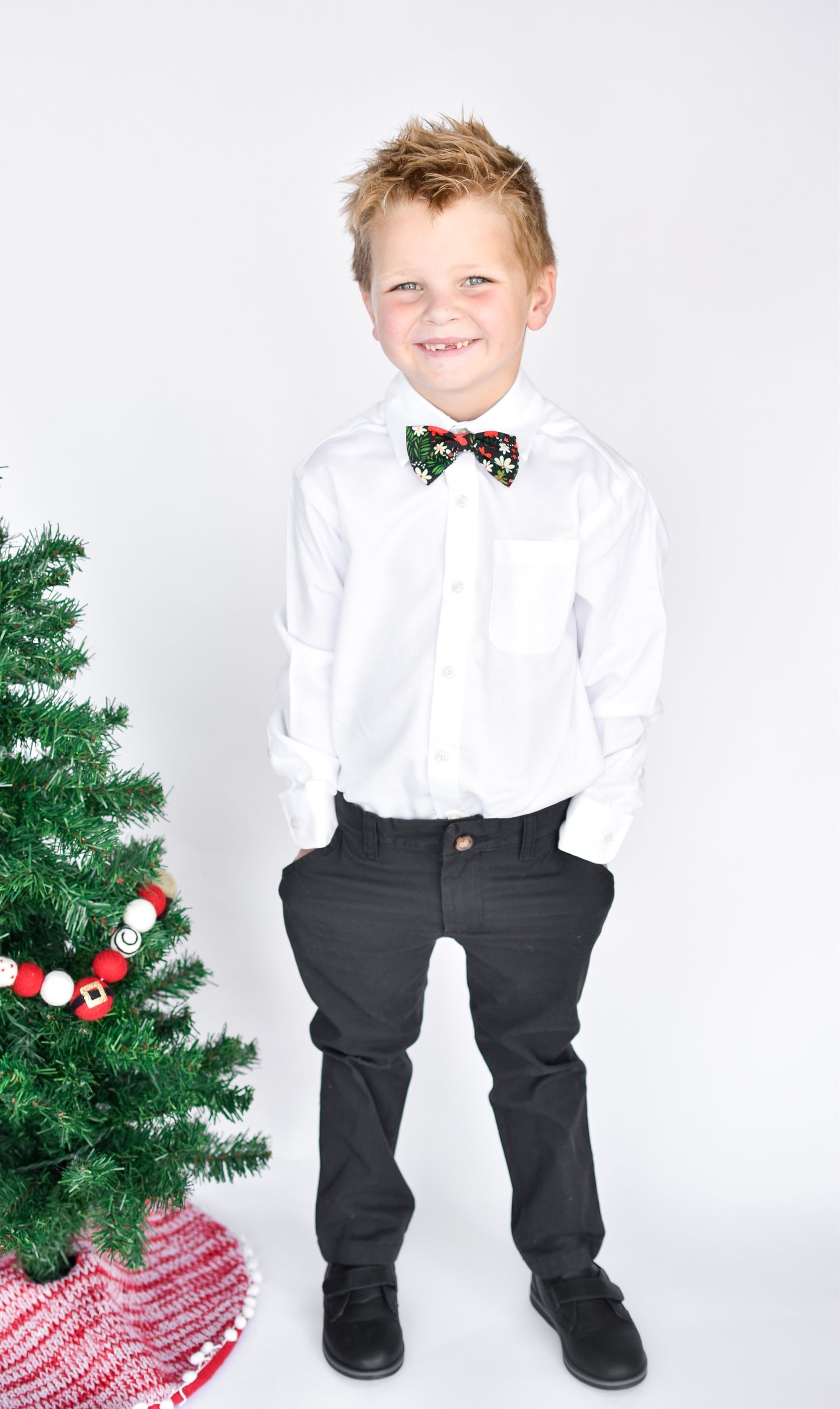 Adjustable Bow Tie | Christmas Floral