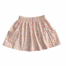Load image into Gallery viewer, Pink Daisy Pocket Skirt
